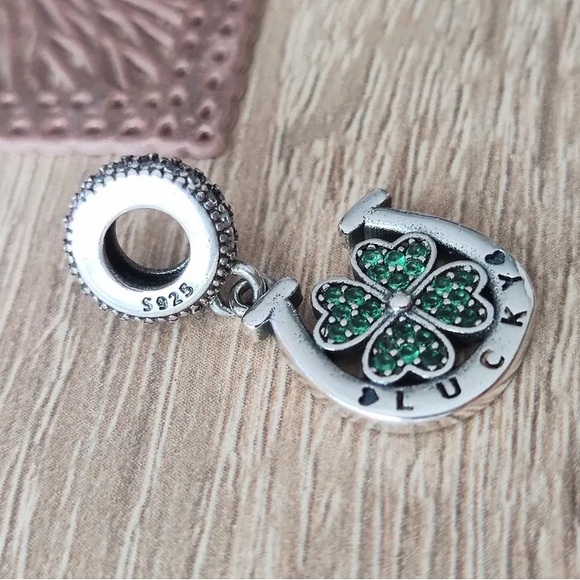 Pandora Silver and Green Lucky Charm - Picture 1 of 4